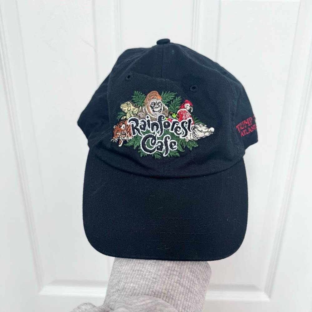 NWT 90’s Vintage Y2K Rainforest Cafe Black Cap